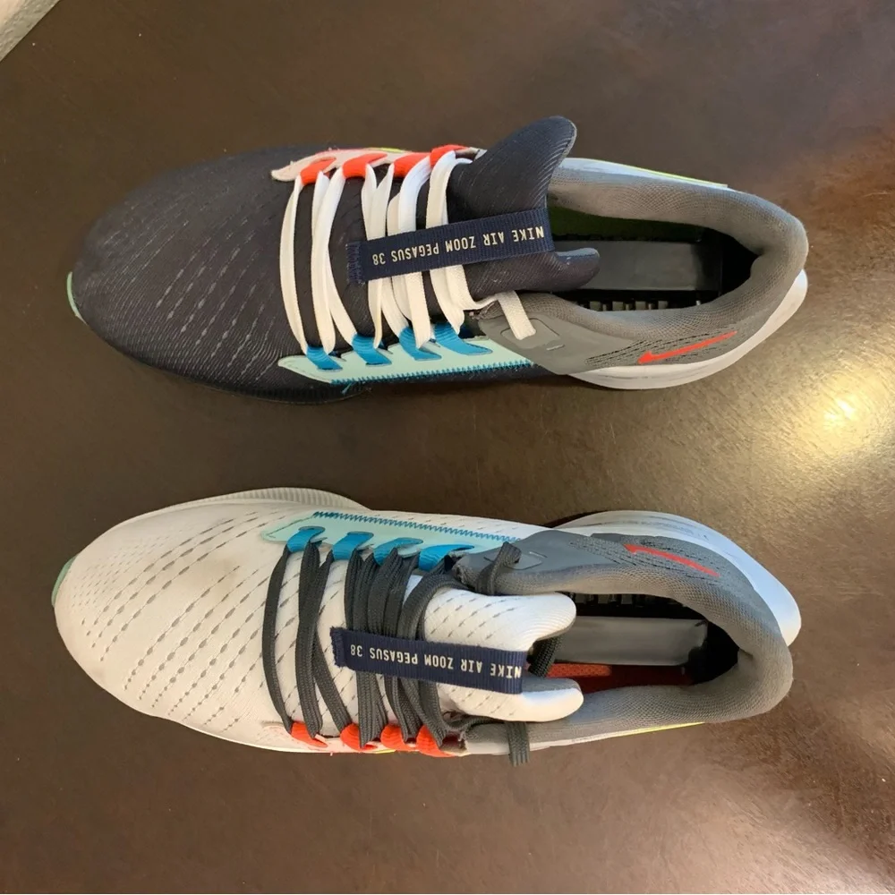 Nike Air Zoom Pegasus 38 Limited Edition Women's Size 6.5